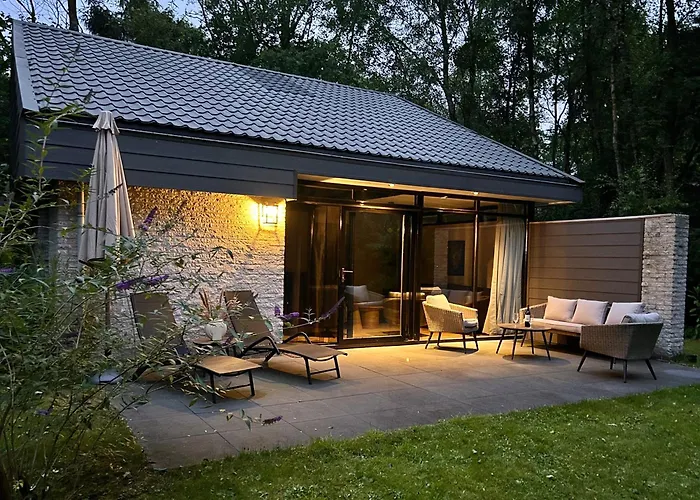 Vrijstaande Luxe Vakantiewoning Met Grote Tuin, Veel Privacy En Prachtige Natuur