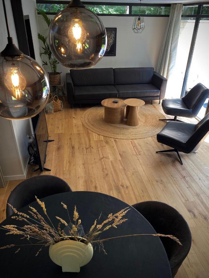 Vrijstaande Luxe Vakantiewoning Met Grote Tuin, Veel Privacy En Prachtige * Geesbrug
