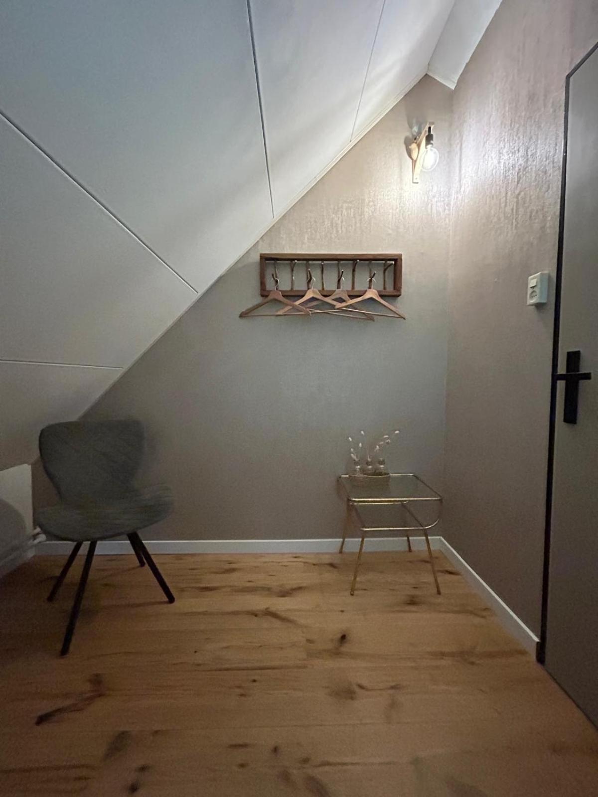 Vrijstaande Luxe Vakantiewoning Met Grote Tuin, Veel Privacy En Prachtige *